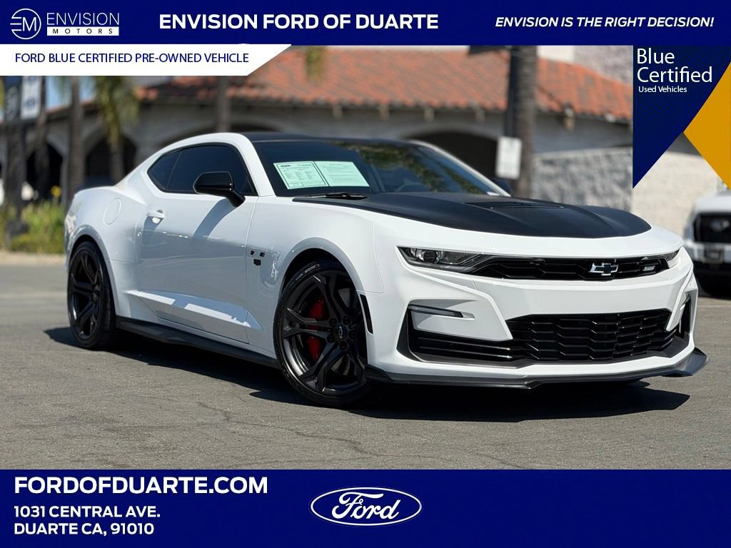 Used 2022 Chevrolet Camaro SS RWD image 1