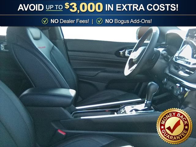 Used 2025 Jeep Compass Trailhawk AWD/4WD image 22