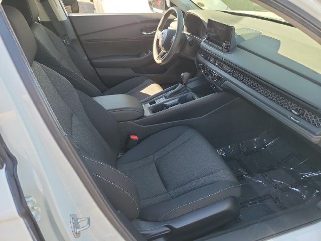 Used 2024 Honda Accord EX image 17