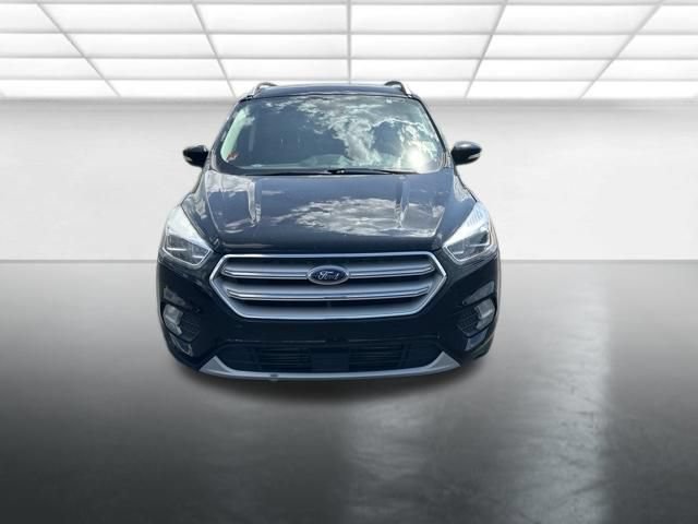 Certified 2018 Ford Escape Titanium w/ Ford Safe & Smart Package FWD image 10
