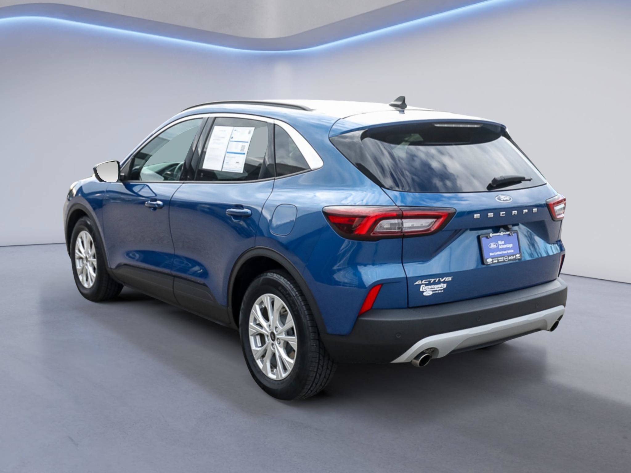 Certified 2023 Ford Escape Active w/ Tech Pack #2 FWD image 5