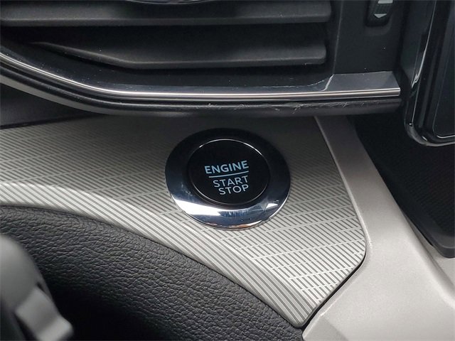 Certified 2023 Ford Explorer XLT w/ Equipment Group 202A image 19