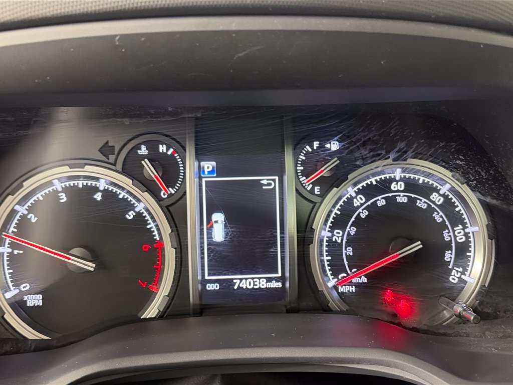 Used 2020 Toyota 4Runner TRD Off-Road Premium w/ Moonroof Package AWD/4WD image 15