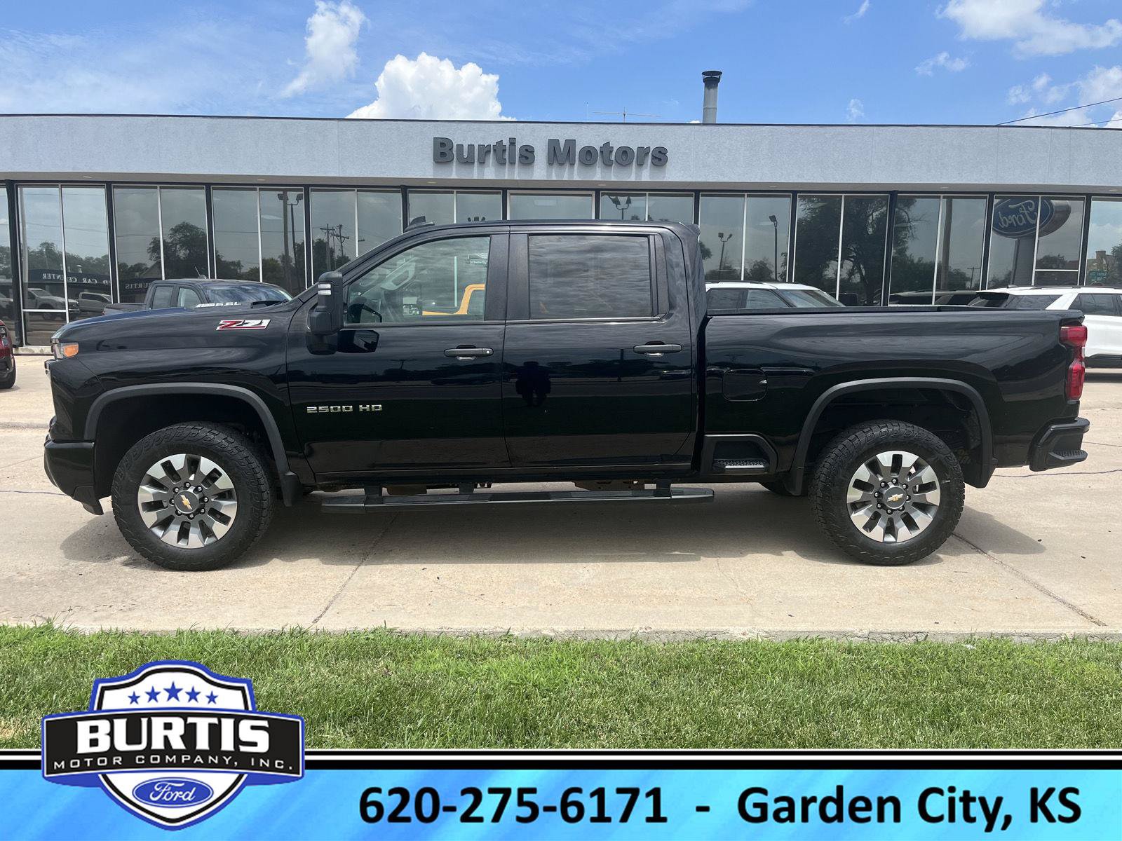 Used 2024 Chevrolet Silverado 2500 Custom w/ Custom Value Package