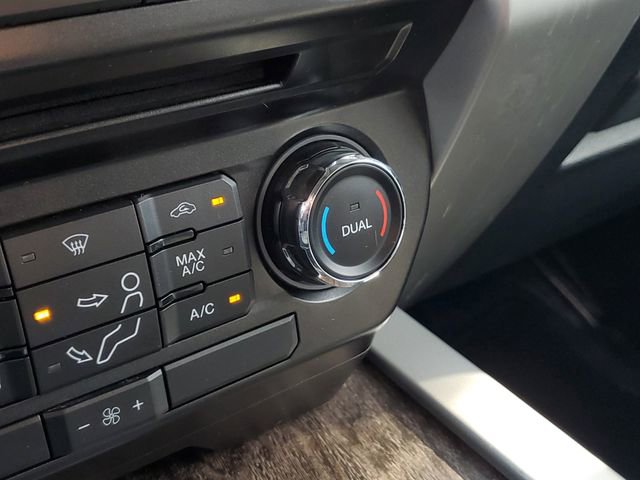 Certified 2017 Ford F250 Lariat w/ Chrome Package image 22