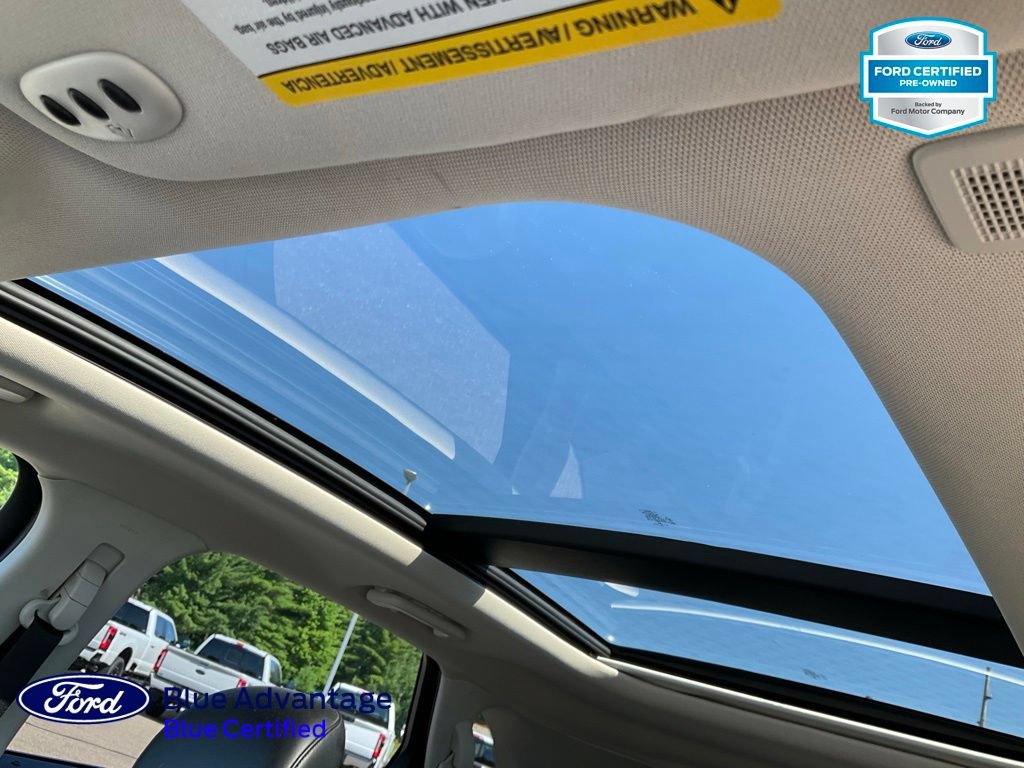 Certified 2019 Ford Edge SEL w/ Equipment Group 201A AWD/4WD image 16