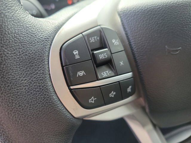 Certified 2023 Ford Explorer XLT w/ Equipment Group 202A RWD image 27