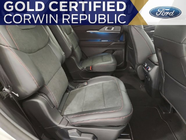 Certified 2026 Ford Explorer ST AWD/4WD image 29