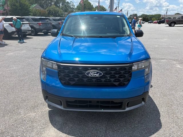 Certified 2025 Ford Maverick XLT FWD image 2