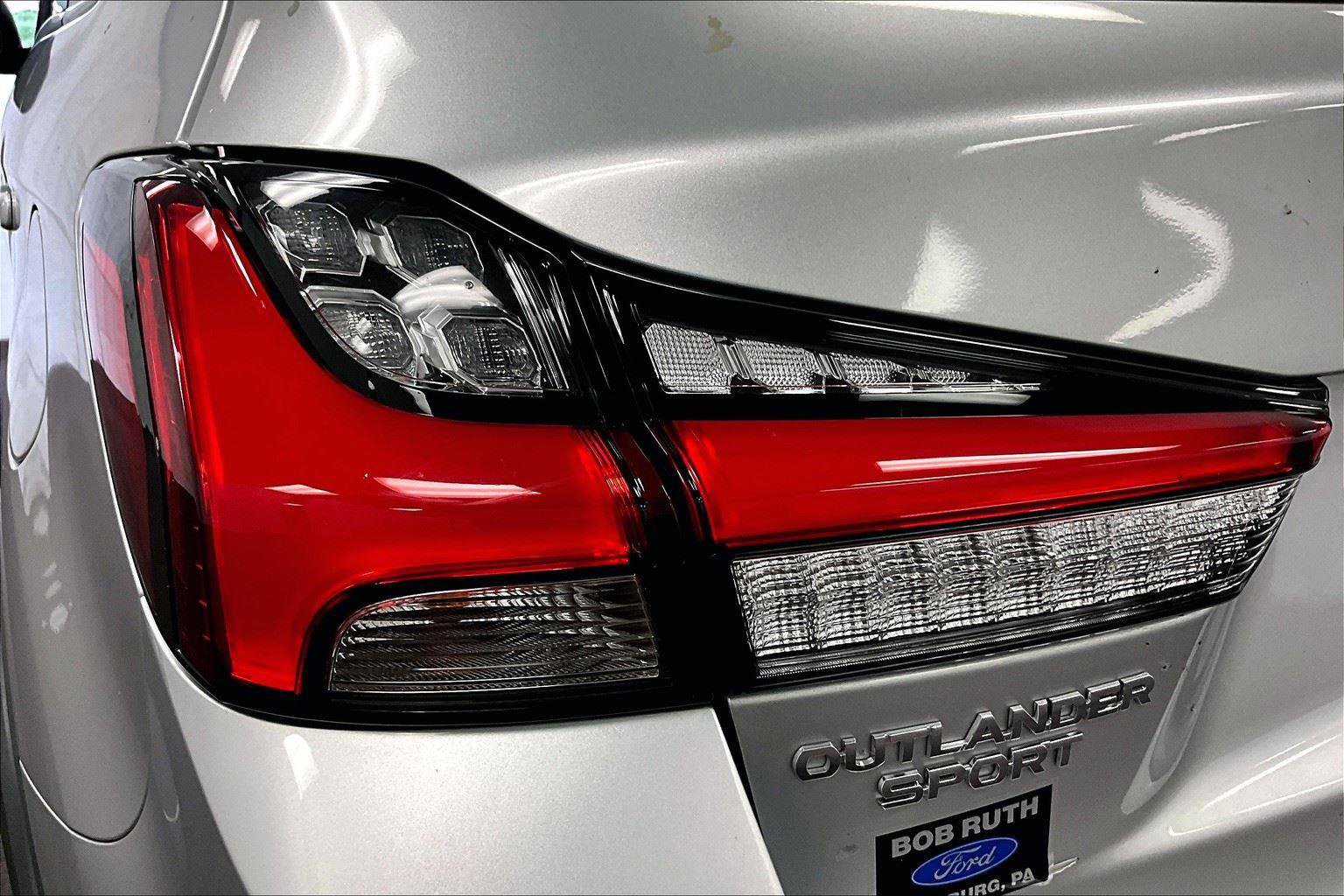 Used 2024 Mitsubishi Outlander Sport ES image 28