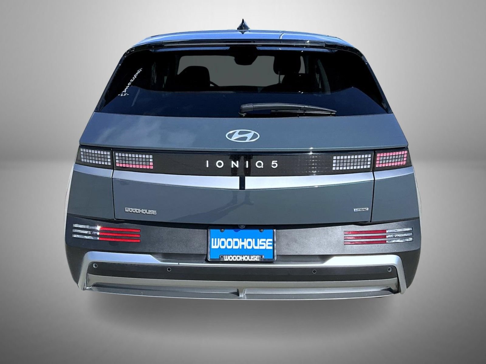 Used 2025 Hyundai Ioniq 5 SE AWD/4WD image 6