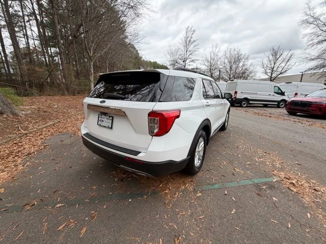 Certified 2023 Ford Explorer XLT w/ Equipment Group 202A image 5