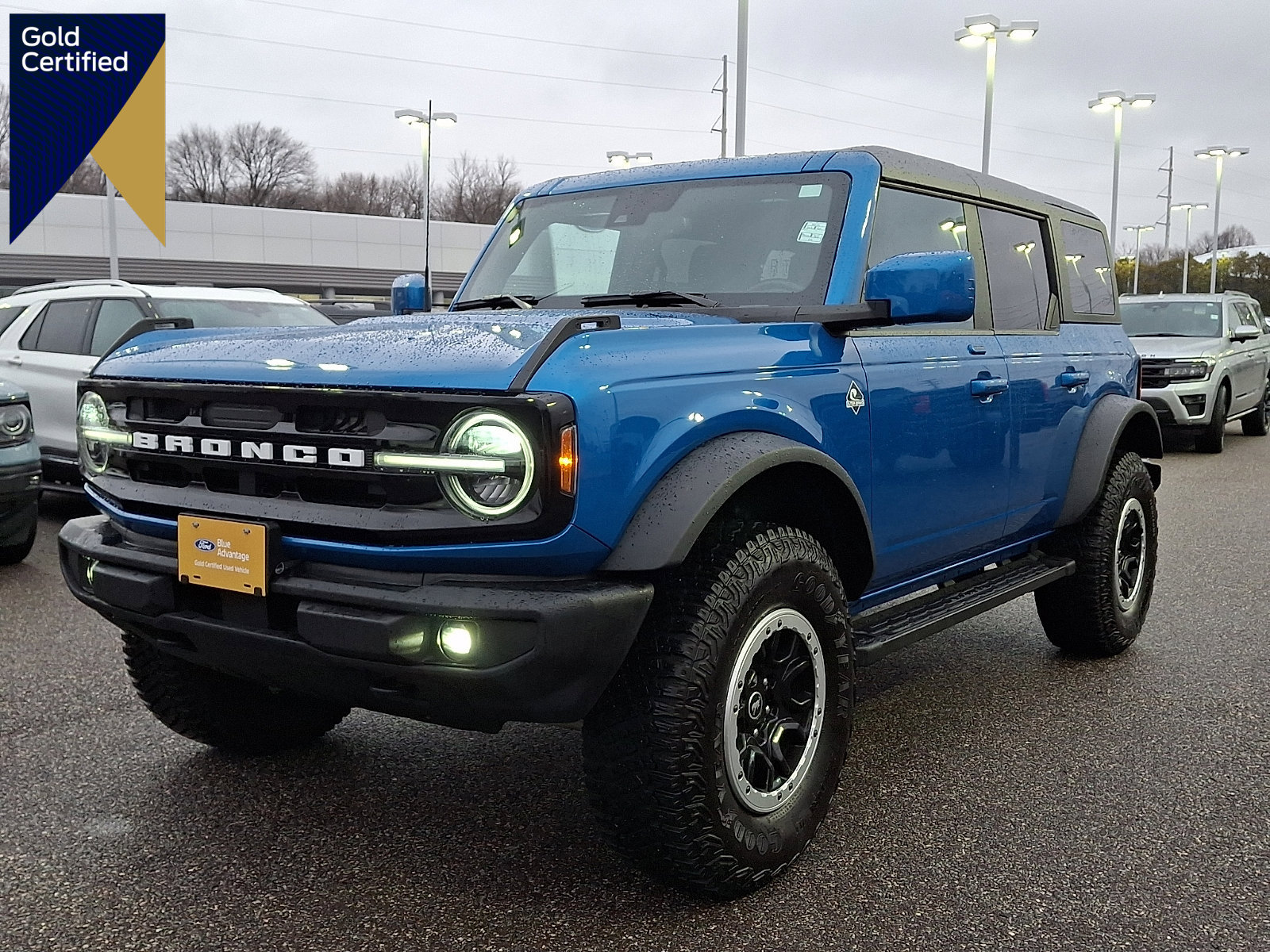 Certified 2023 Ford Bronco Outer Banks w/ Sasquatch Package