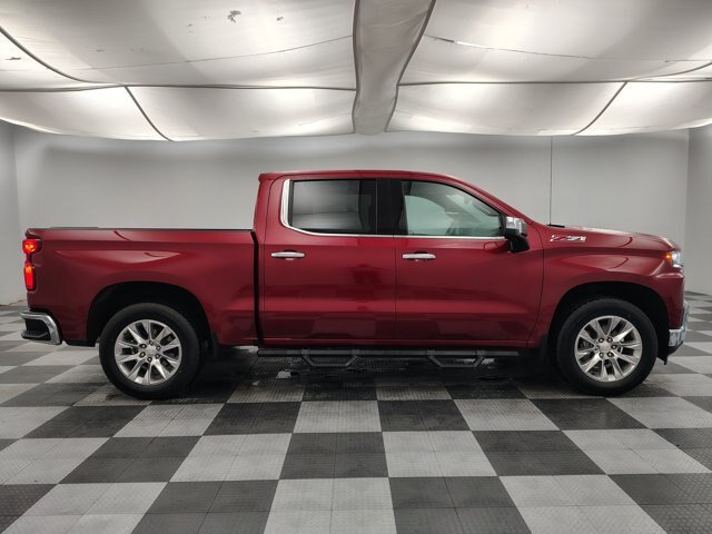 Used 2019 Chevrolet Silverado 1500 LTZ w/ LTZ Premium Package AWD/4WD image 12