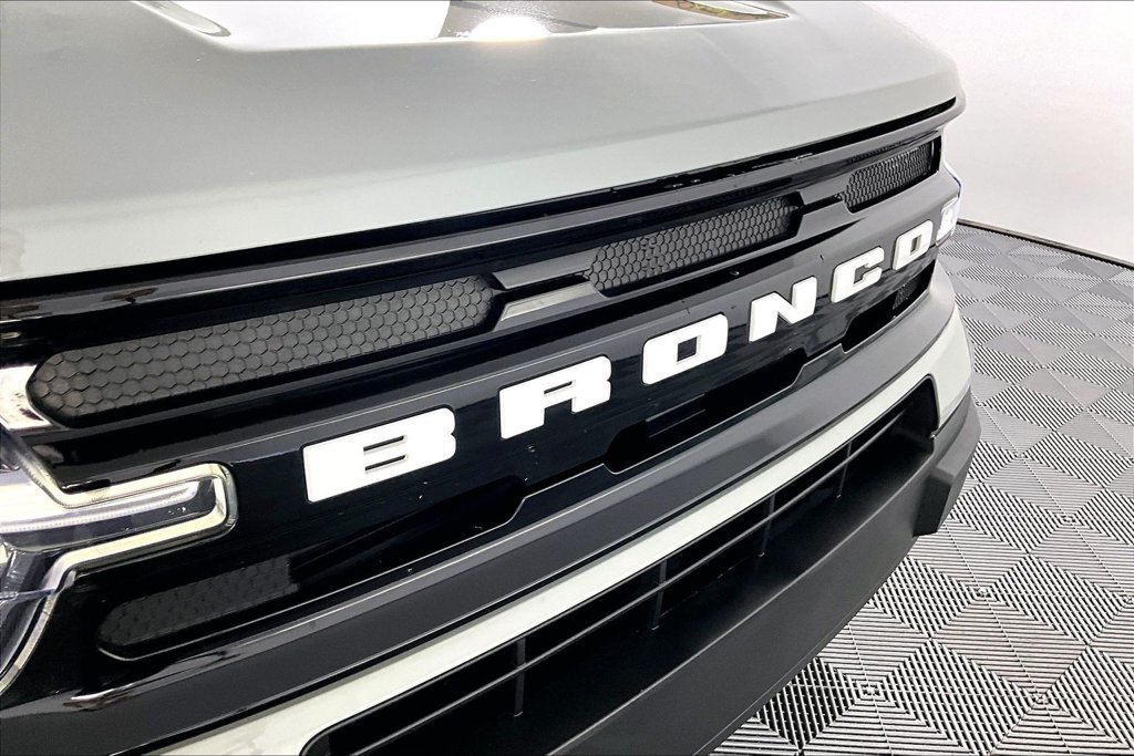 Certified 2024 Ford Bronco Sport Outer Banks w/ Tech Package AWD/4WD image 30