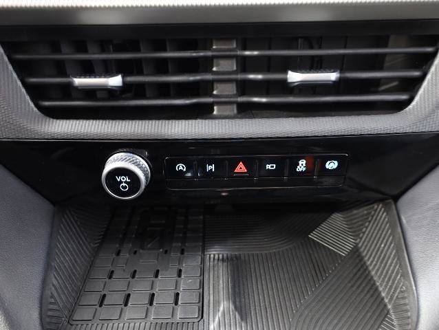 Certified 2025 Ford Explorer ST-Line w/ Premium Package AWD/4WD image 17