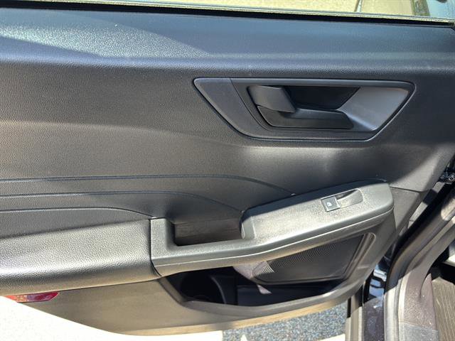 Certified 2024 Ford Escape Active AWD/4WD image 17