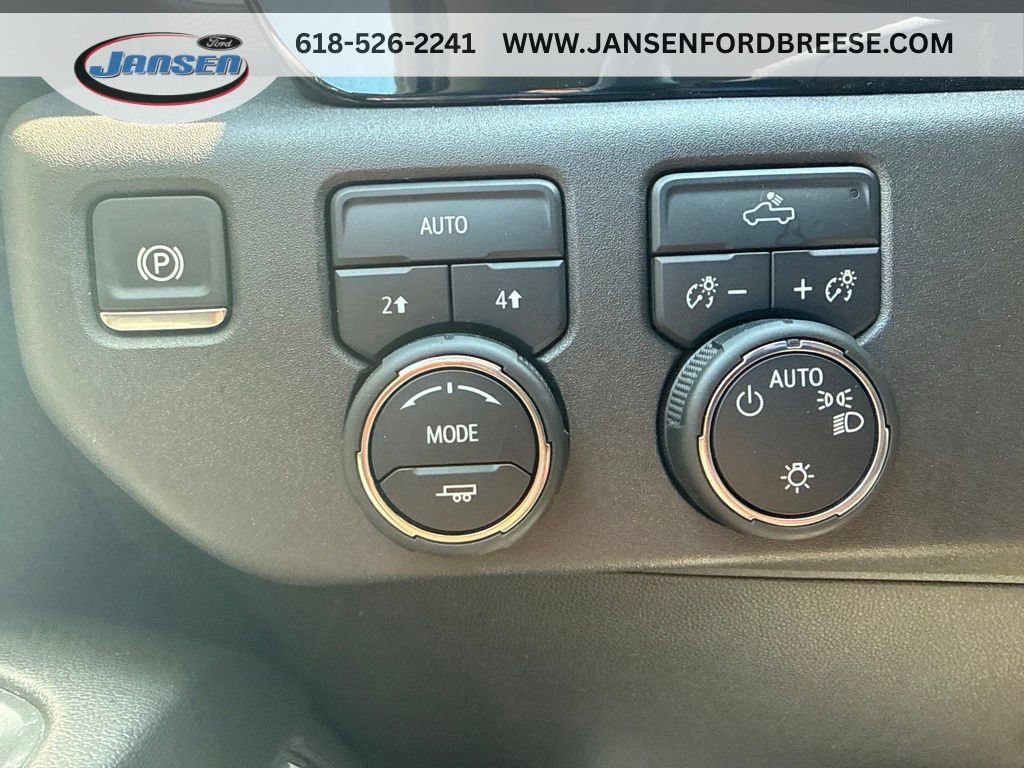 Used 2024 Chevrolet Silverado 1500 LT AWD/4WD image 16