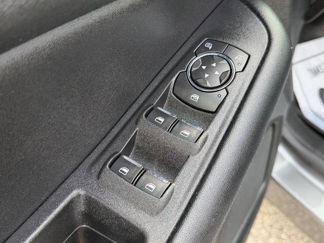 Certified 2022 Ford Edge SEL w/ Convenience Package image 11