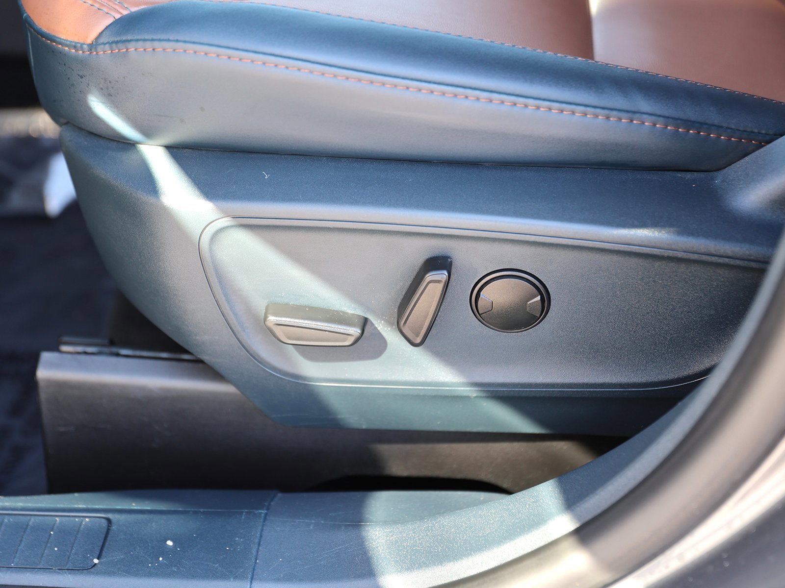 Certified 2024 Ford Maverick Lariat w/ FX4 Off-Road Package image 18