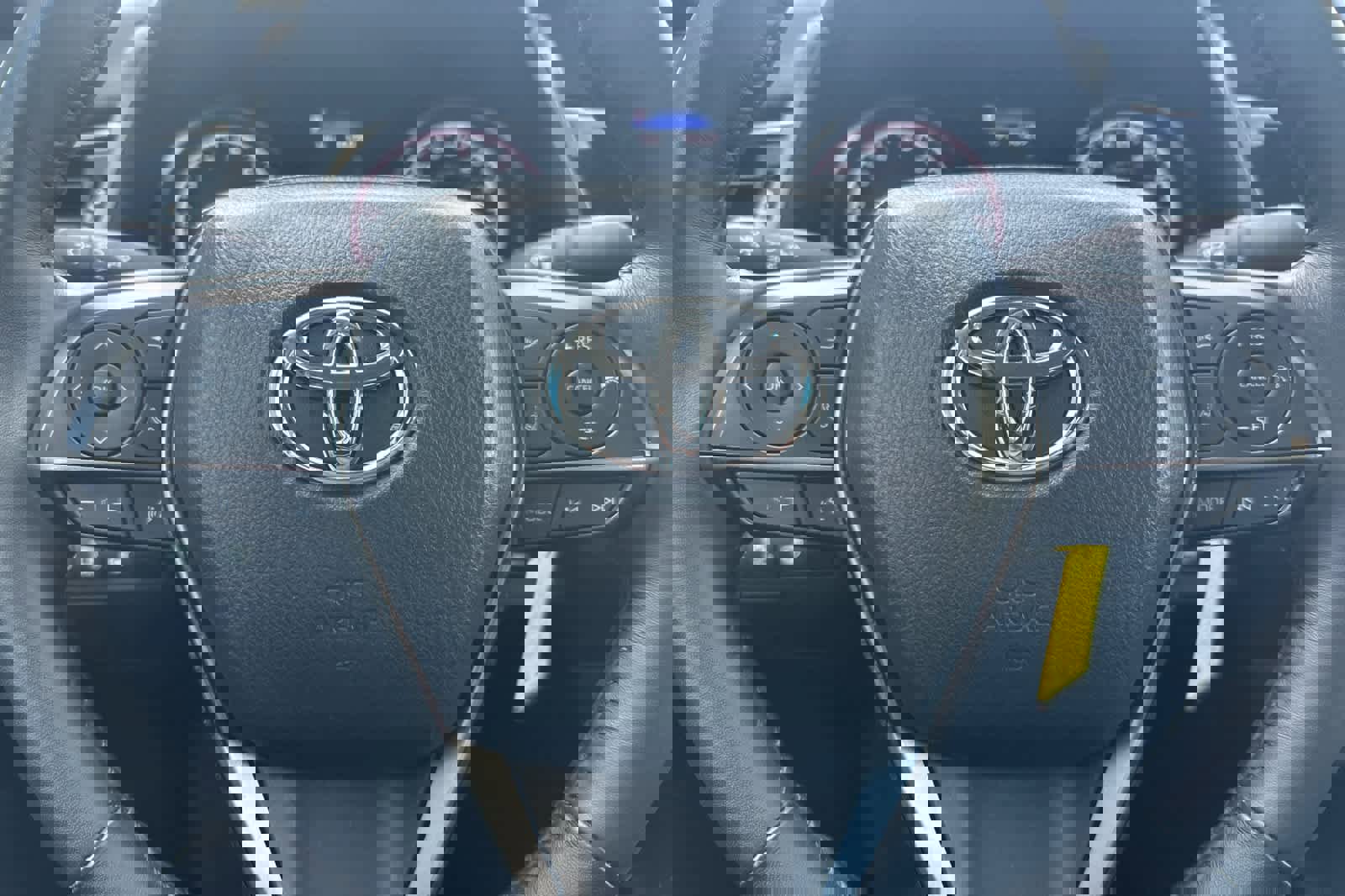 Used 2024 Toyota Camry SE FWD image 21