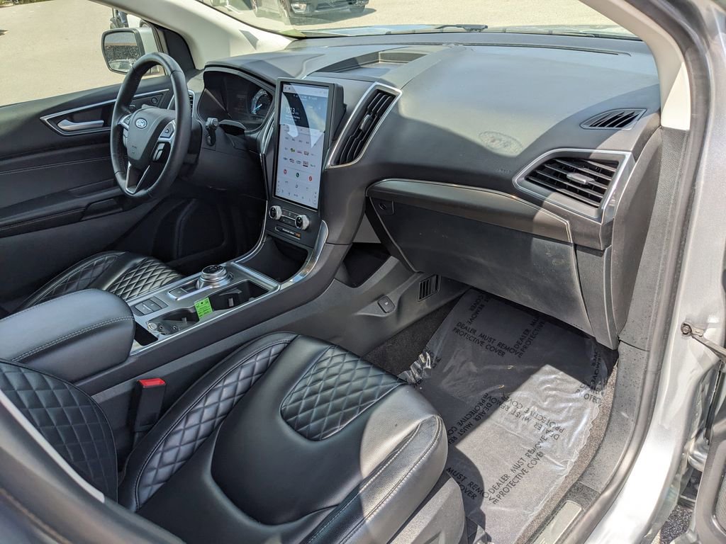 Certified 2024 Ford Edge Titanium image 12
