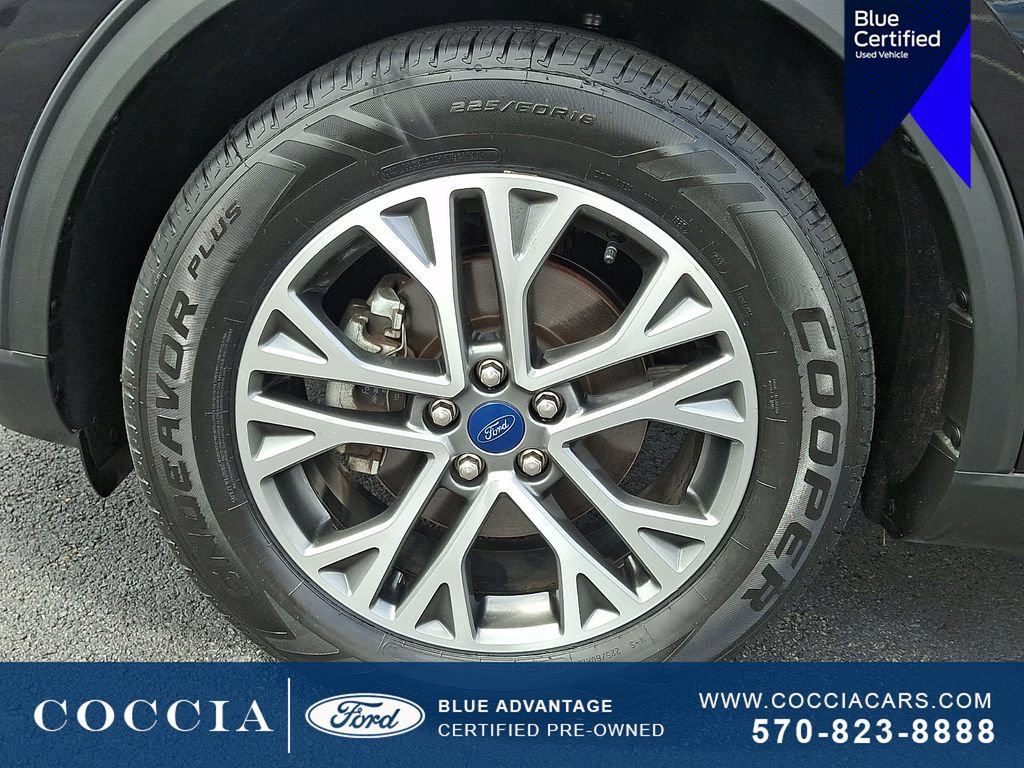 Certified 2022 Ford Escape SEL w/ Technology Package AWD/4WD image 8