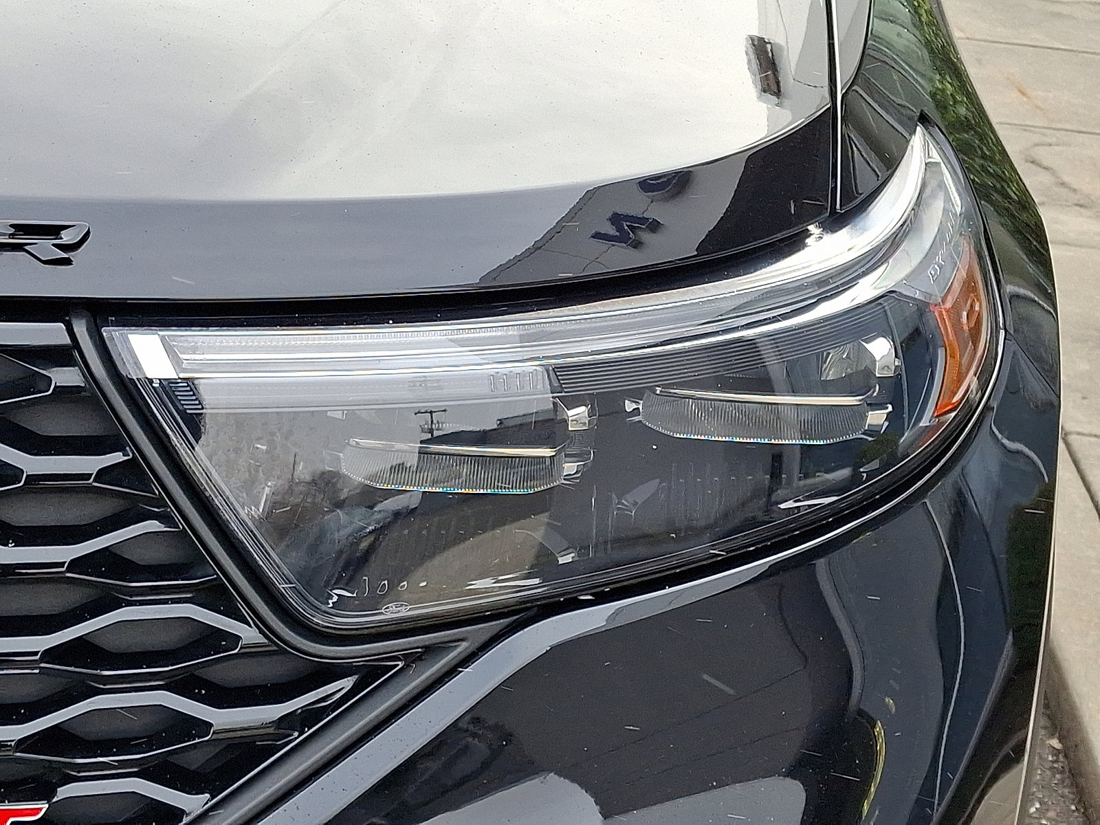 Certified 2022 Ford Explorer ST w/ Equipment Group 401A image 10