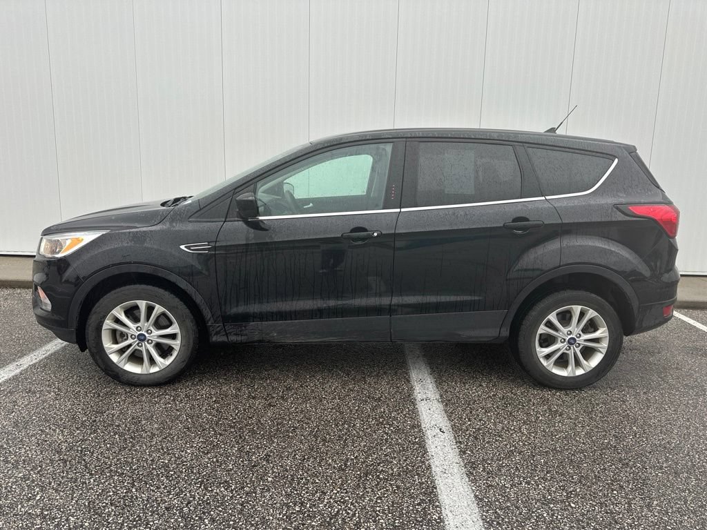 Certified 2019 Ford Escape SE AWD/4WD image 3