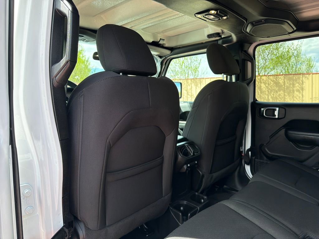 Used 2023 Jeep Gladiator Sport image 21