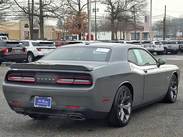 Used 2019 Dodge Challenger R/T image 4
