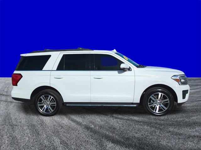 Certified 2022 Ford Expedition XLT RWD image 3