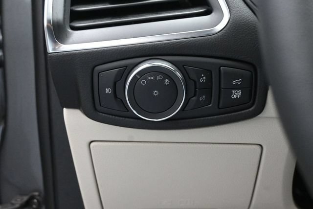 Certified 2024 Ford Edge Titanium AWD/4WD image 11