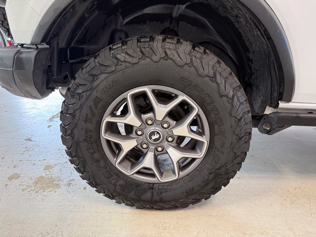Certified 2024 Ford Bronco Badlands AWD/4WD image 32