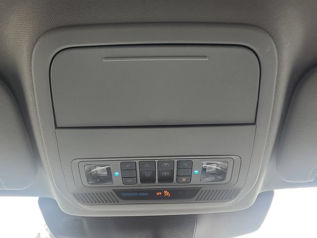 Certified 2022 Ford Explorer XLT w/ Equipment Group 202A AWD/4WD image 19