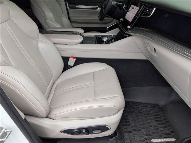 Used 2022 Jeep Wagoneer Series III w/ Premium Group I RWD image 20