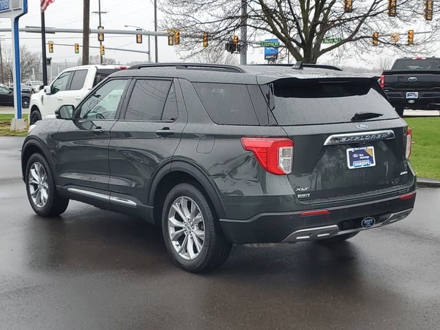 Certified 2024 Ford Explorer XLT w/ Equipment Group 202A image 3