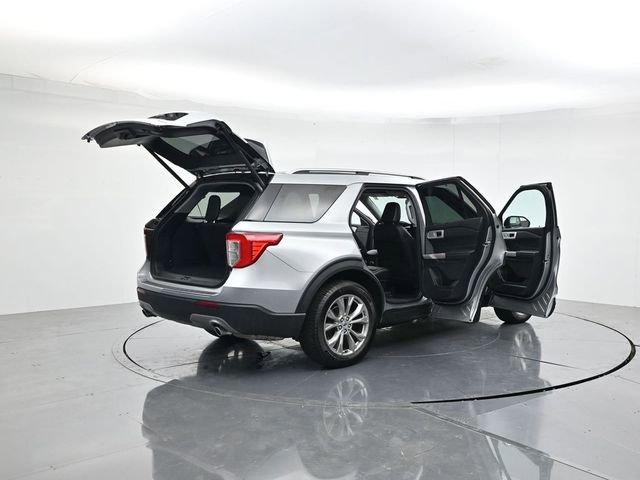 Certified 2023 Ford Explorer Limited w/ Equipment Group 301A AWD/4WD image 54