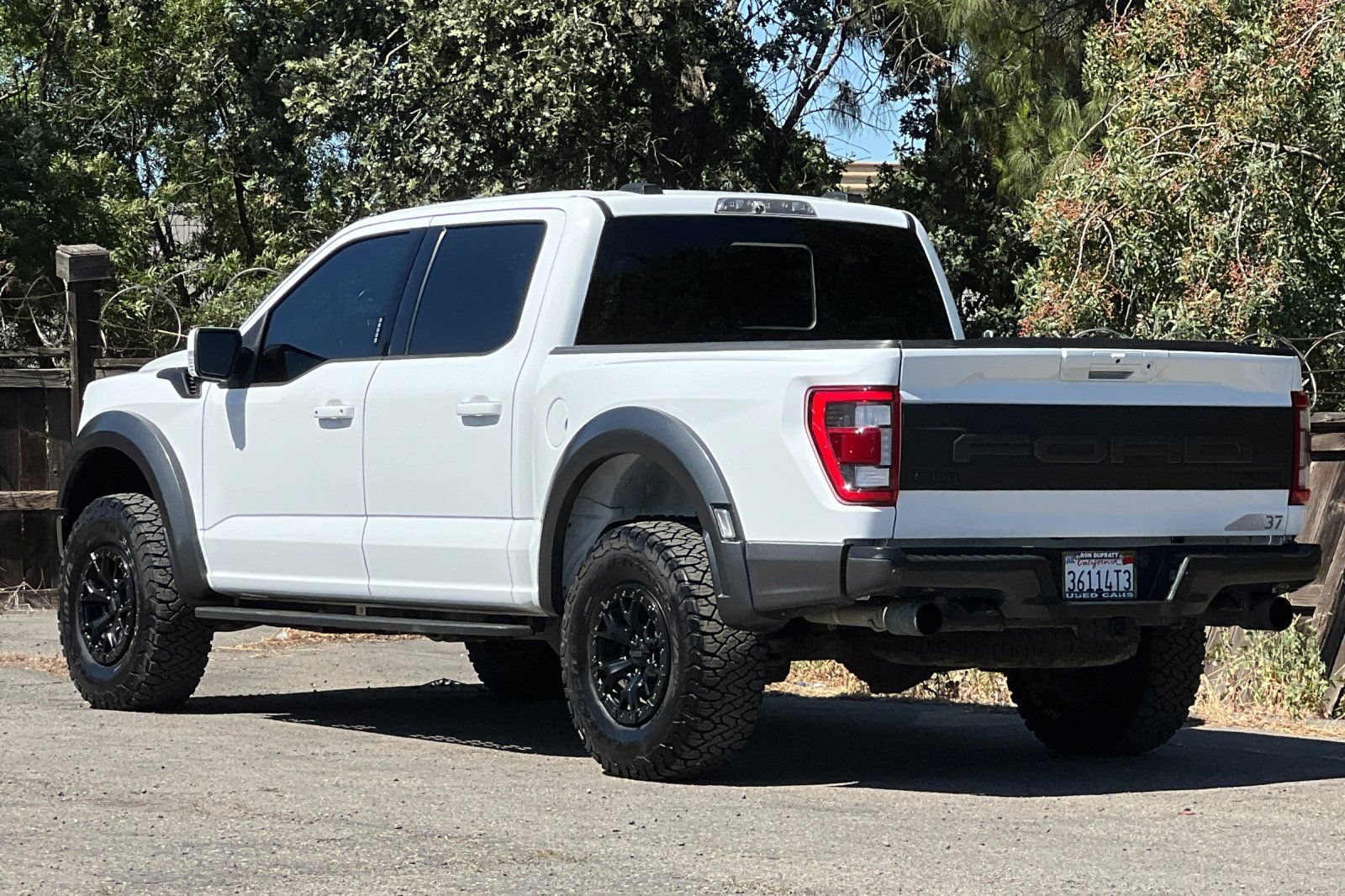 Certified 2023 Ford F150 Raptor w/ Raptor 37 Performance Package AWD/4WD image 6