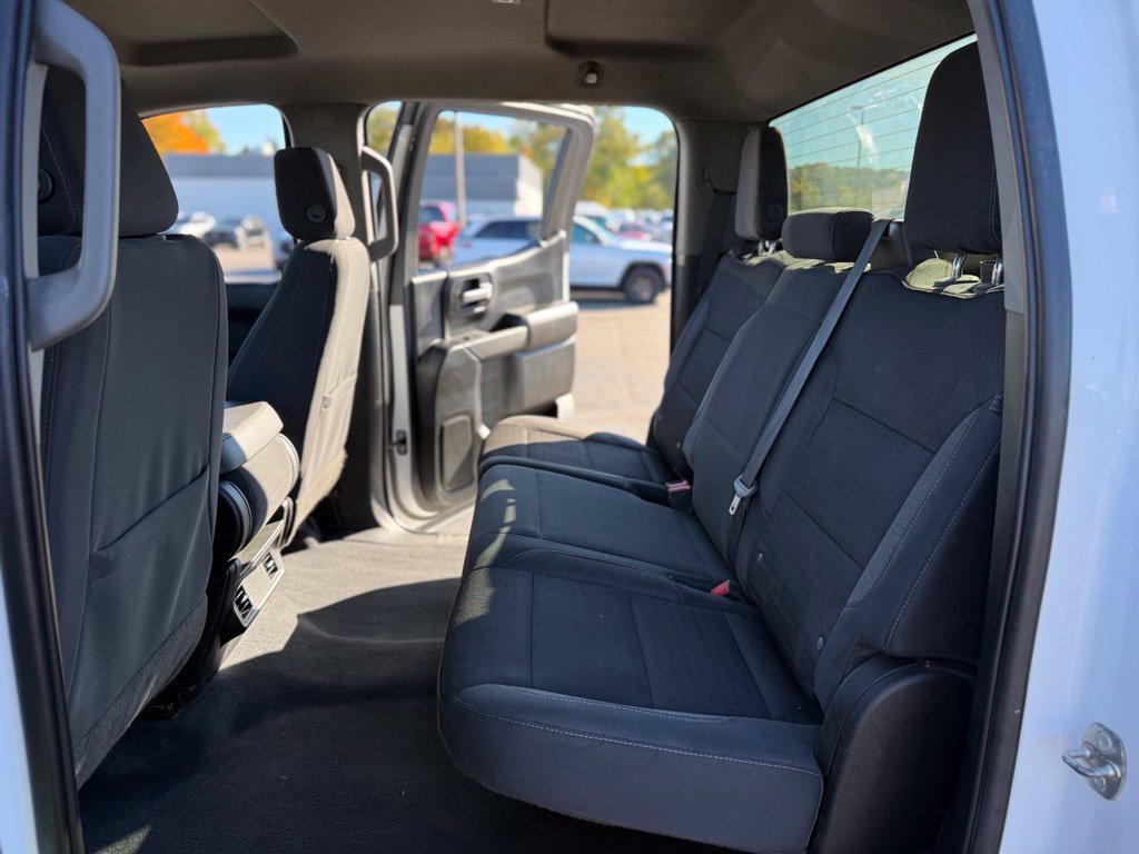 Used 2023 Chevrolet Silverado 1500 Custom AWD/4WD image 12