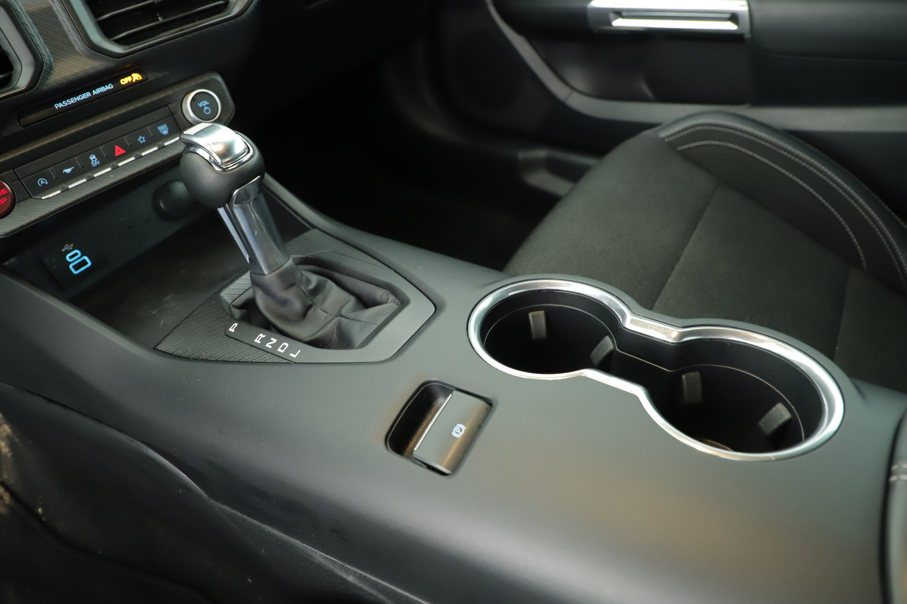 Certified 2024 Ford Mustang Coupe RWD image 13