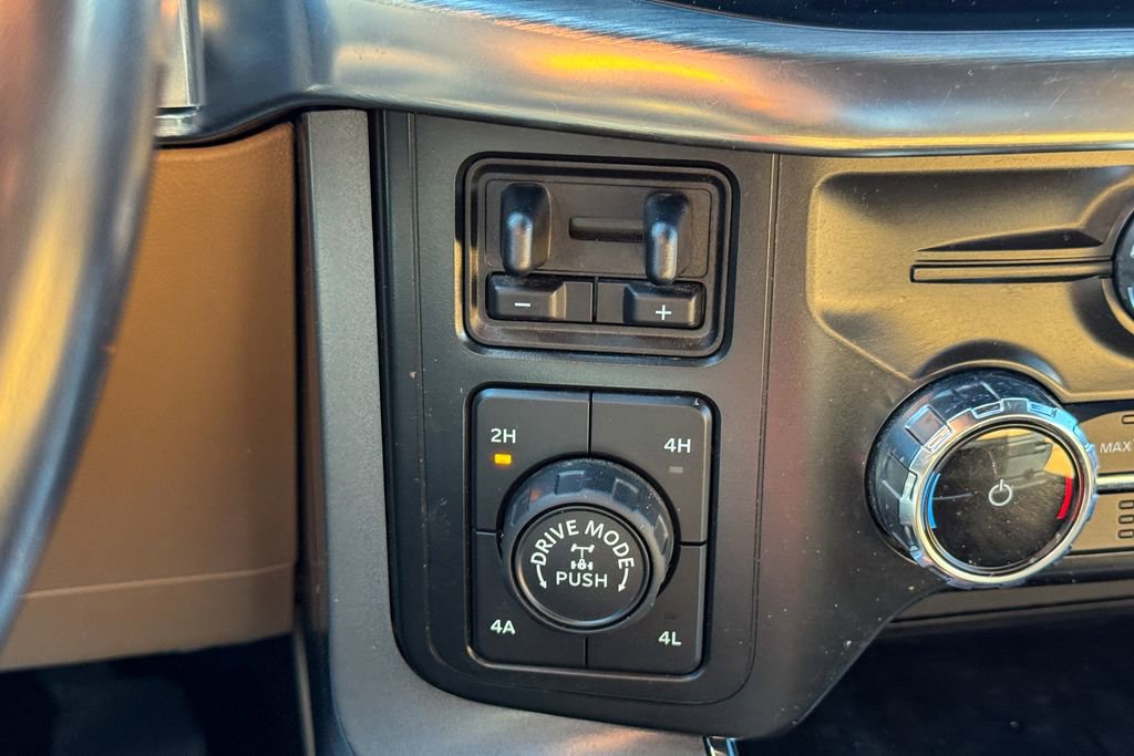 Certified 2022 Ford F150 Lariat w/ Trailer Tow Package image 35