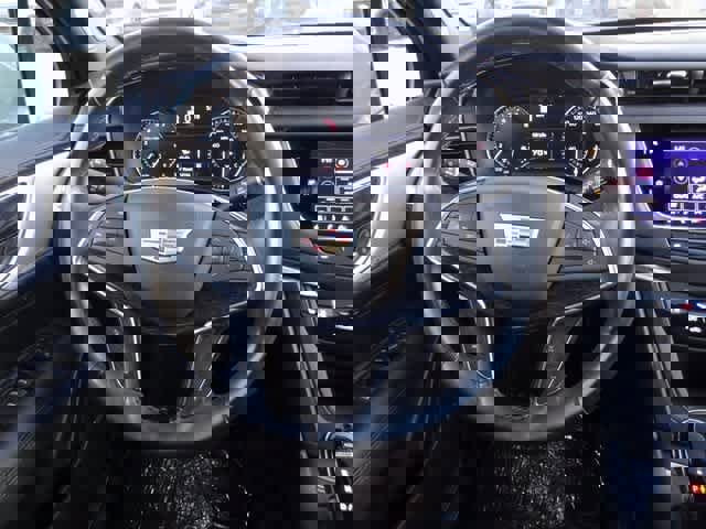 Used 2023 Cadillac XT5 Premium Luxury image 14