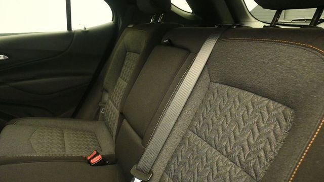 Used 2022 Chevrolet Equinox LT AWD/4WD image 11