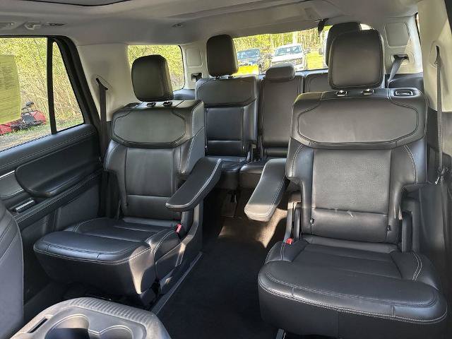 Certified 2025 Ford Expedition Platinum AWD/4WD image 23