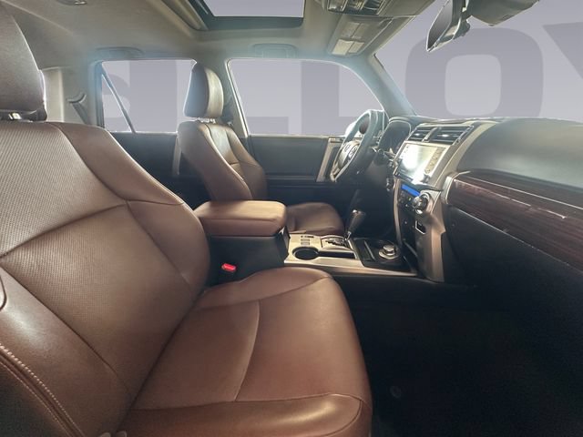 Used 2023 Toyota 4Runner Limited AWD/4WD image 17