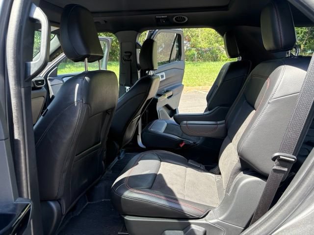 Certified 2023 Ford Explorer ST-Line w/ Class IV Trailer Tow Package AWD/4WD image 13