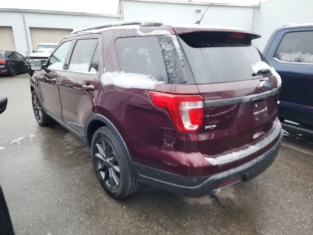 Certified 2018 Ford Explorer XLT w/ Equipment Group 202A image 2
