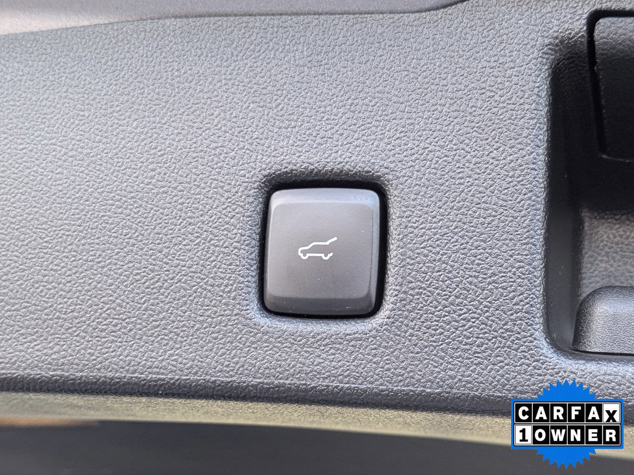 Certified 2023 Ford Escape ST-Line Select w/ Tech Pack #2 image 16