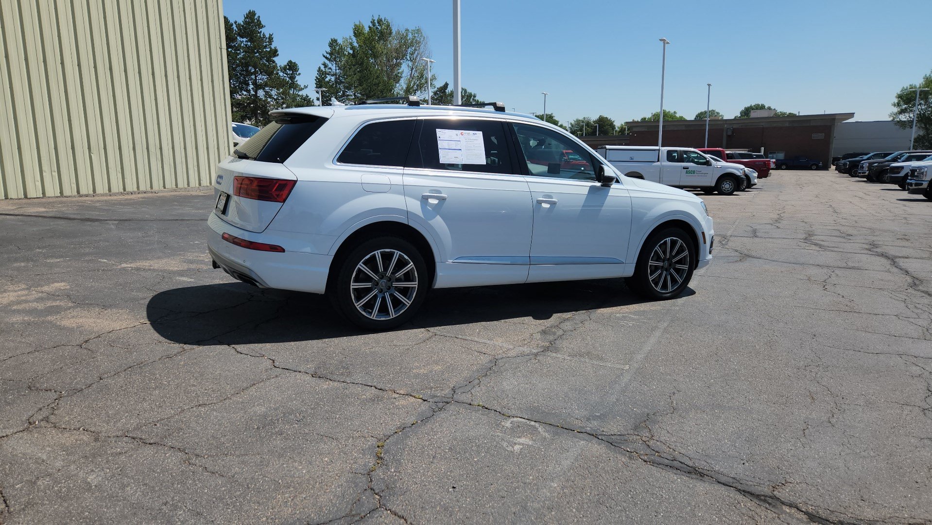 Used 2019 Audi Q7 3.0T Premium Plus w/ Premium Plus Package AWD/4WD image 12